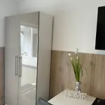 Gaestehaus Wuerzburg 24h Guest house Estenfeld