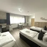 Gaestehaus Wuerzburg 24h Guest house Estenfeld
