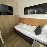 Gaestehaus Wuerzburg 24h 3*
