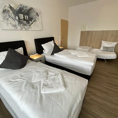 Gaestehaus Wuerzburg 24h 3*