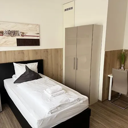Gaestehaus Wuerzburg 24h Estenfeld
