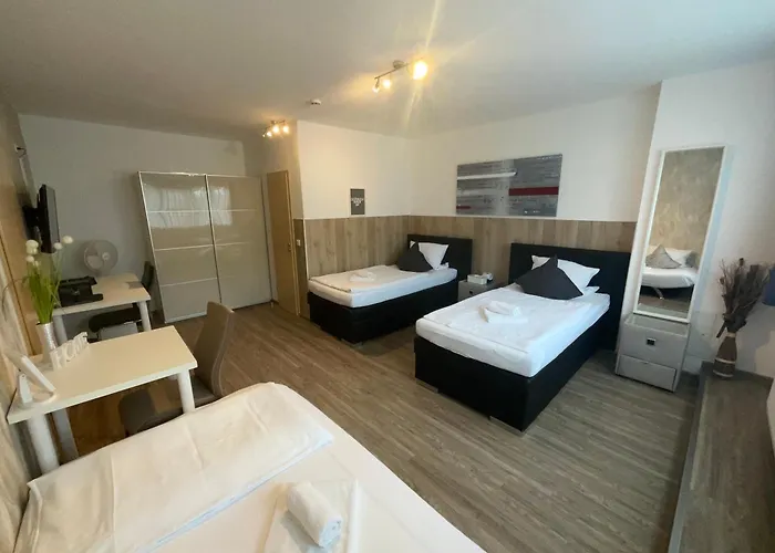 Pensjonat Gaestehaus Wuerzburg 24h Estenfeld