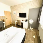Gaestehaus Wuerzburg 24h Pensionat Estenfeld