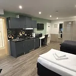 Gaestehaus Wuerzburg 24h Vendégház