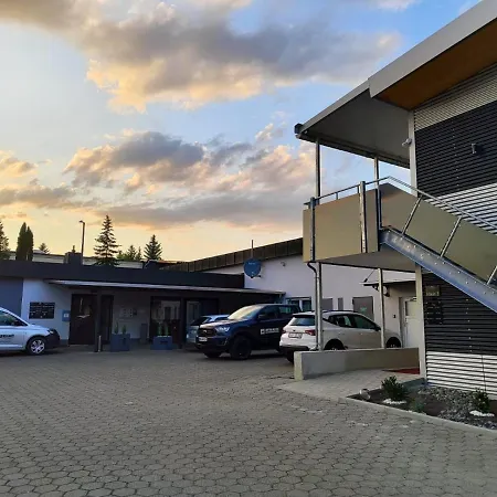 Gasthof Gaestehaus Wuerzburg 24h *