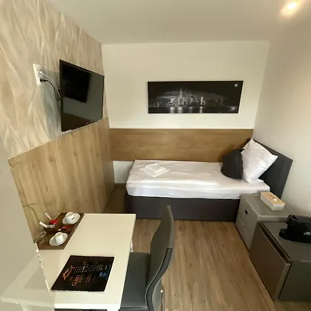 Gaestehaus Wuerzburg 24h *