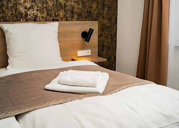 ゲストハウス Gaestehaus Wuerzburg 24h Estenfeld