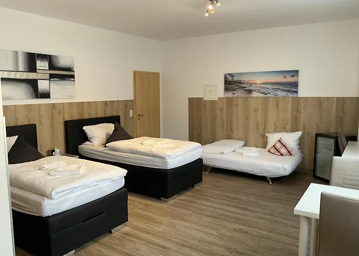 ゲストハウス Gaestehaus Wuerzburg 24h
