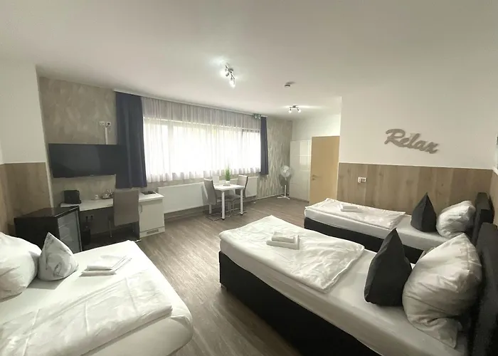Gaestehaus Wuerzburg 24h ゲストハウス Estenfeld