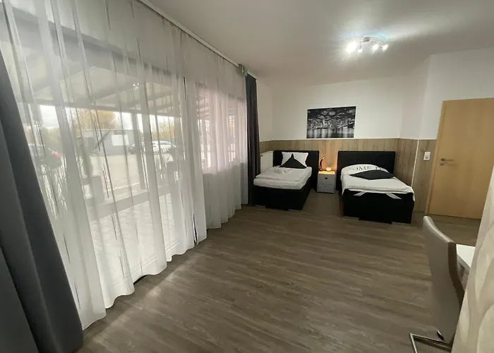 ゲストハウス Gaestehaus Wuerzburg 24h