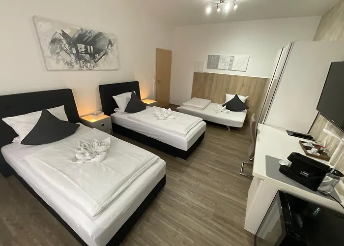 ゲストハウス Gaestehaus Wuerzburg 24h Estenfeld